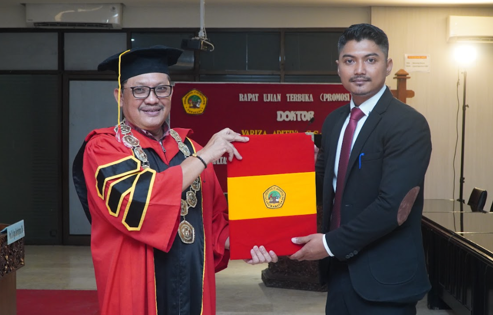 Disertasi Doktor: Strategi Pengembangan UMKM Pesisir Riau oleh Variza Aditiya