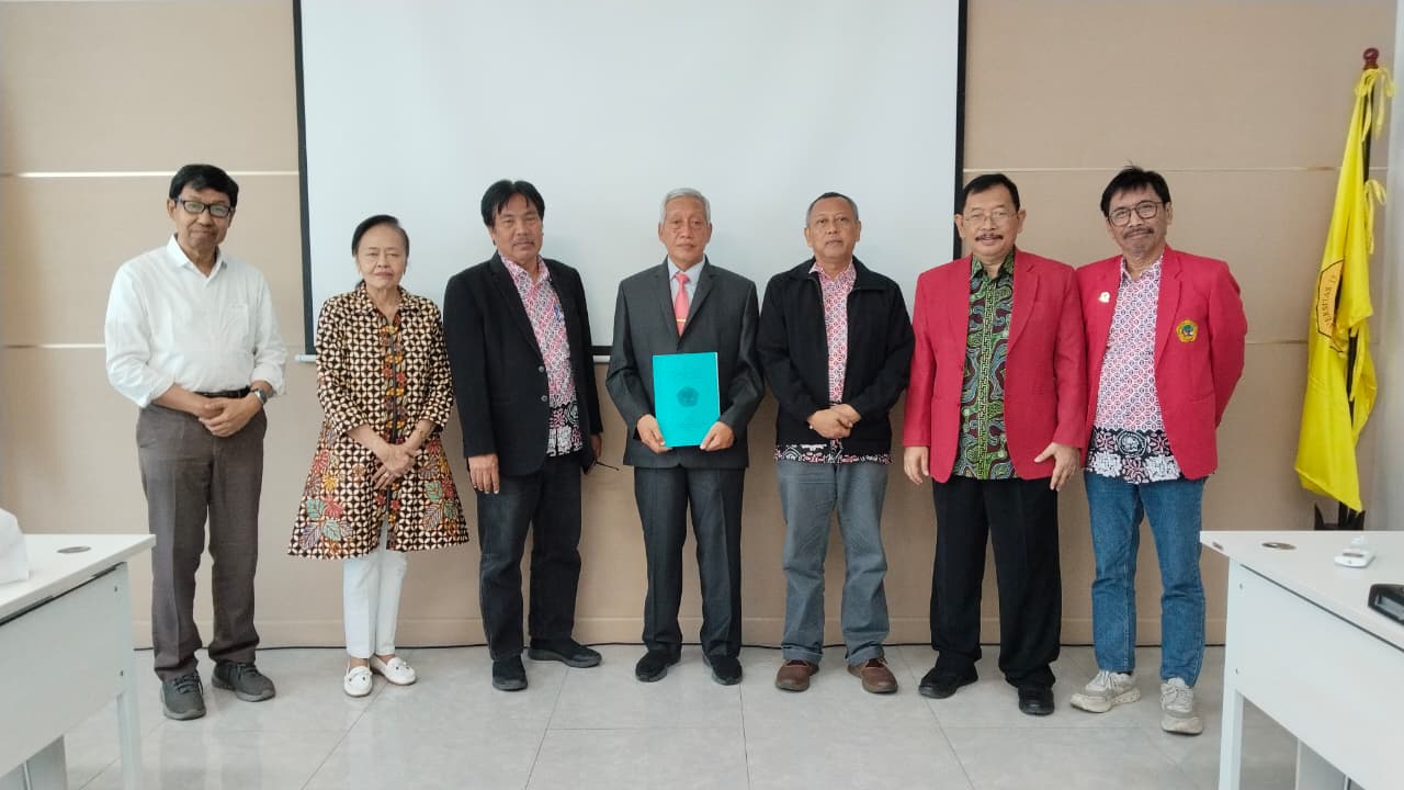 Ujian Tertutup Disertasi Alifin Bahas Kebijakan Pelayanan Rumah Sakit BLUD di RSUD Dr. Soegiri Lamongan