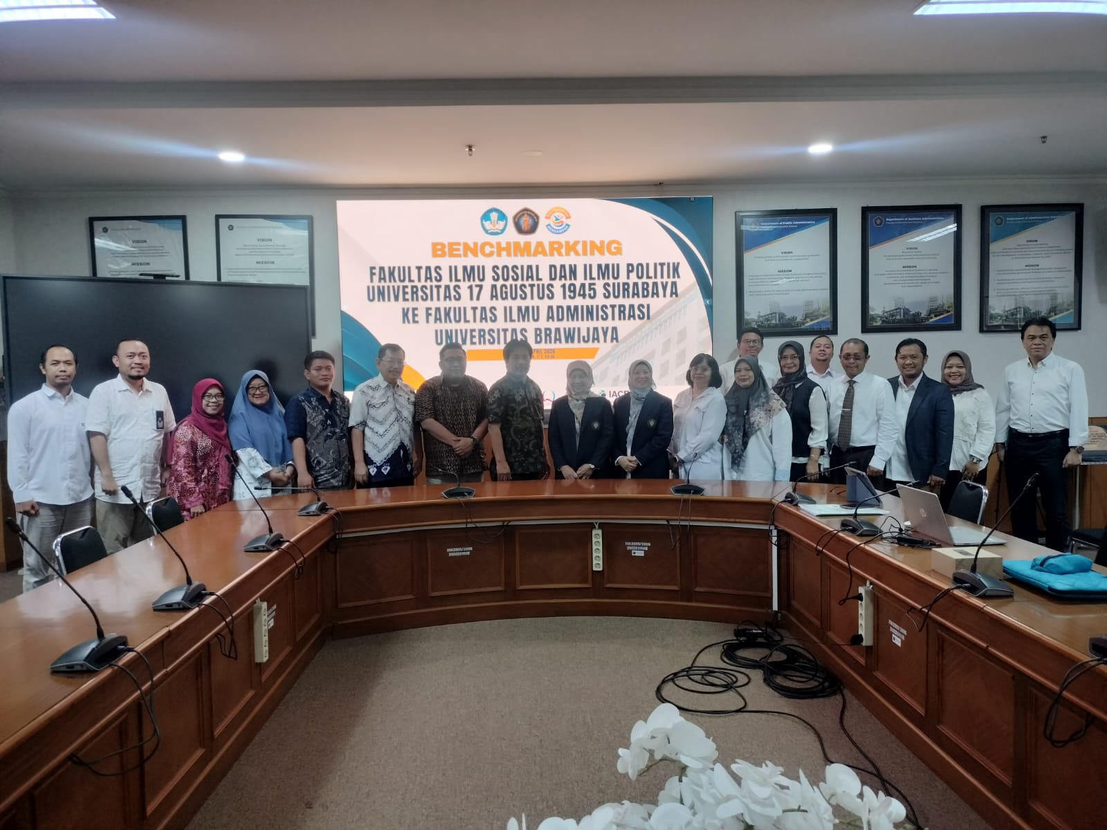 Belajar dari yang Terbaik: Langkah FISIP Untag Perkuat Doktor Ilmu Administrasi melalui Benchmarking ke FIA UB